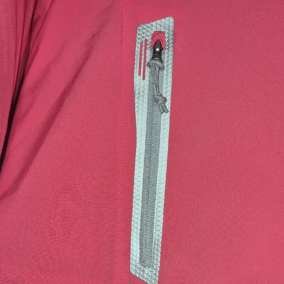 Free Country Woman Bright Pink Raincoat - Picture 3 of 13